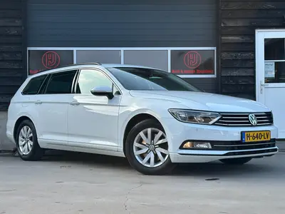 Volkswagen Passat - Thumbnail 3