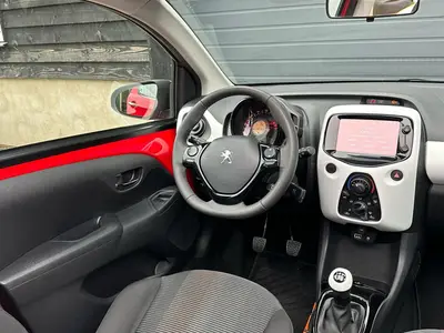 Peugeot 108 - Thumbnail 14