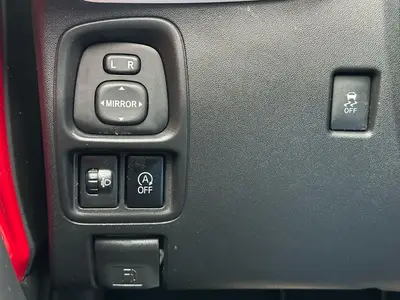 Peugeot 108 - Thumbnail 17