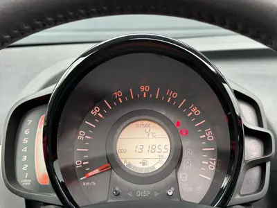 Peugeot 108 - Thumbnail 23