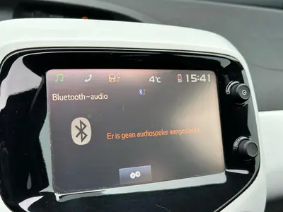 Peugeot 108 - Thumbnail 24