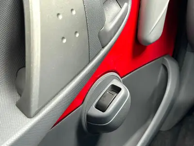 Toyota Aygo - Thumbnail 16