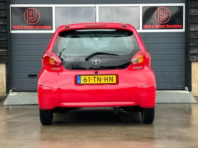 Toyota Aygo - Thumbnail 9