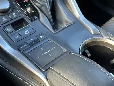 Lexus NX - Thumbnail 21