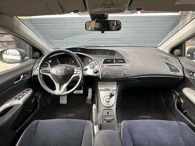 Honda Civic - Thumbnail 12