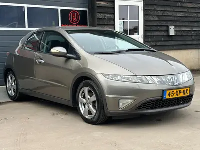 Honda Civic - Thumbnail 28