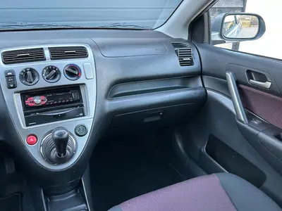 Honda Civic - Thumbnail 13