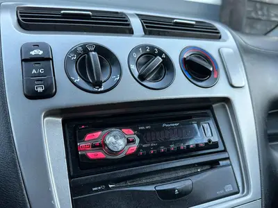 Honda Civic - Thumbnail 17