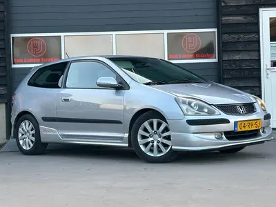 Honda Civic - Thumbnail 3