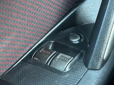 Honda Civic - Thumbnail 24