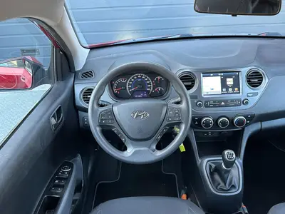 Hyundai i10 - Thumbnail 15