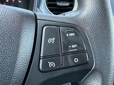 Hyundai i10 - Thumbnail 21