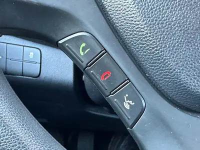 Hyundai i10 - Thumbnail 24