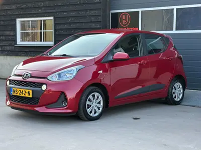 Hyundai i10 - Thumbnail 29