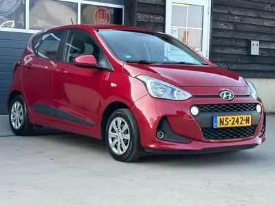 Hyundai i10 - Thumbnail 31
