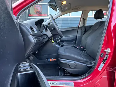 Hyundai i10 - Thumbnail 10