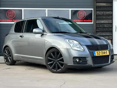 Suzuki Swift - Thumbnail 3
