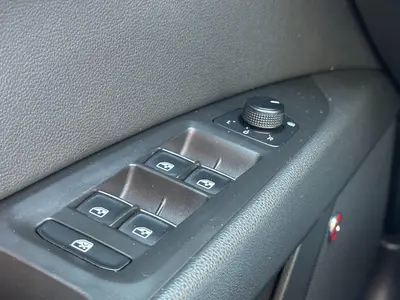 SEAT Leon - Thumbnail 31