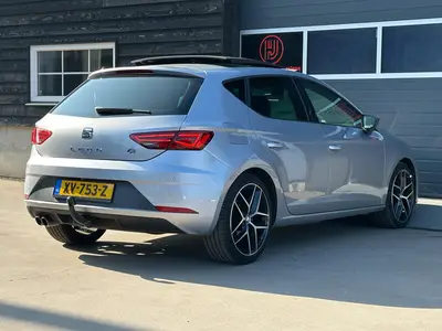SEAT Leon - Thumbnail 38