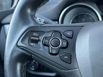 Opel Astra - Thumbnail 18