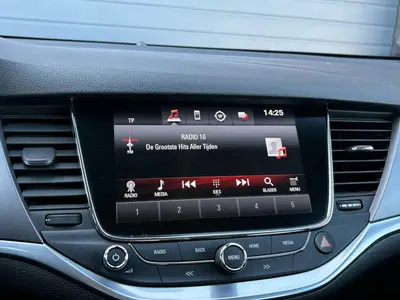 Opel Astra - Thumbnail 25