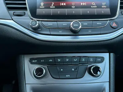 Opel Astra - Thumbnail 26