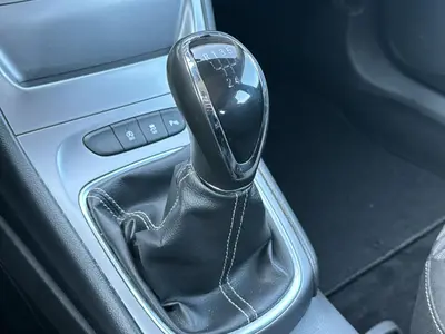 Opel Astra - Thumbnail 28