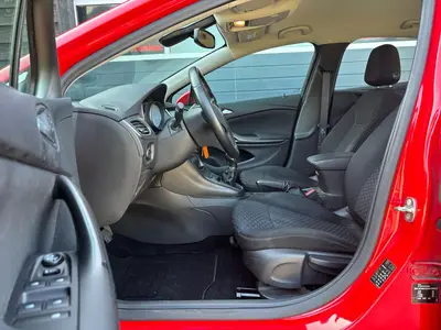 Opel Astra - Thumbnail 10