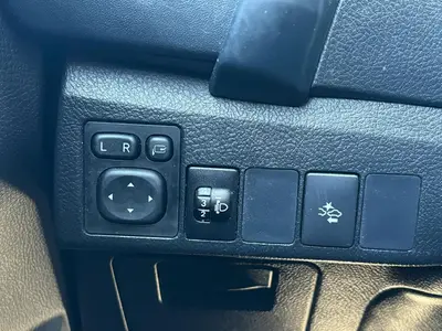 Toyota Auris Touring Sports - Thumbnail 17