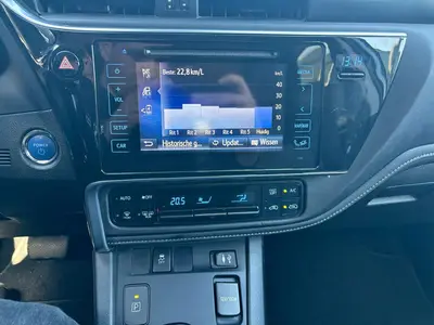 Toyota Auris Touring Sports - Thumbnail 24