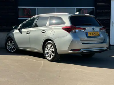 Toyota Auris Touring Sports - Thumbnail 4