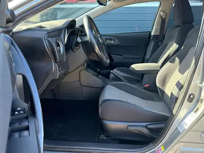 Toyota Auris Touring Sports - Thumbnail 10