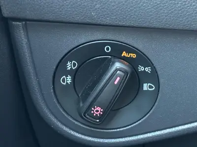 Volkswagen Polo - Thumbnail 19