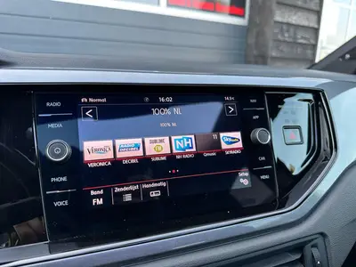 Volkswagen Polo - Thumbnail 29