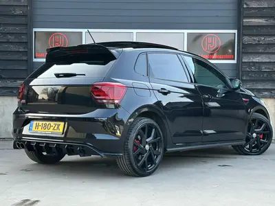 Volkswagen Polo - Thumbnail 5