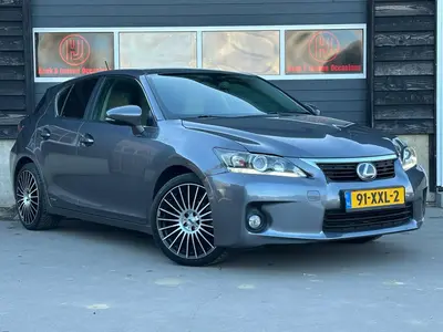 Lexus CT - Thumbnail 3