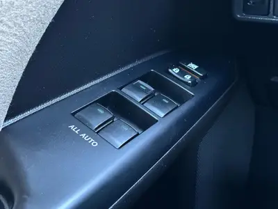 Lexus CT - Thumbnail 26