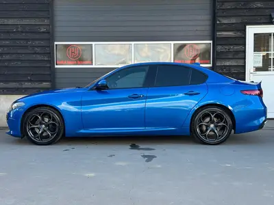 Alfa Romeo Giulia - Thumbnail 9