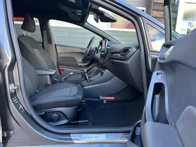 Ford Fiesta - Thumbnail 11