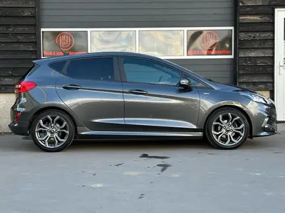 Ford Fiesta - Thumbnail 8