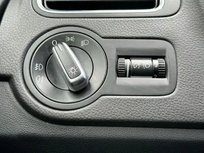 Volkswagen Polo - Thumbnail 18