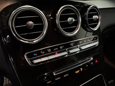 Mercedes-Benz GLC - Thumbnail 17