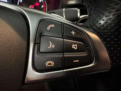 Mercedes-Benz GLC - Thumbnail 20