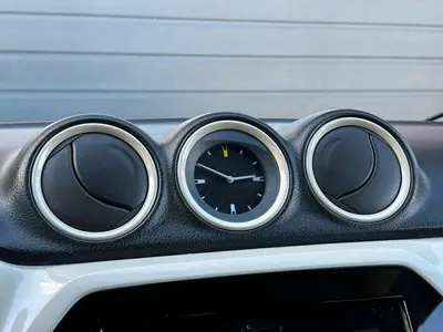 Suzuki Vitara - Thumbnail 16