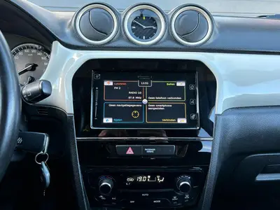 Suzuki Vitara - Thumbnail 17