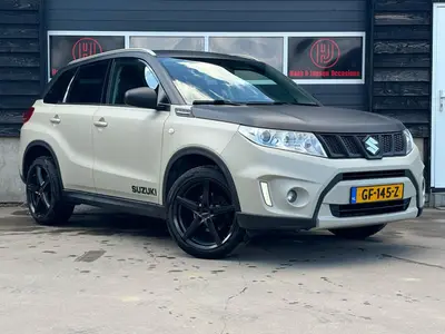 Suzuki Vitara - Thumbnail 3