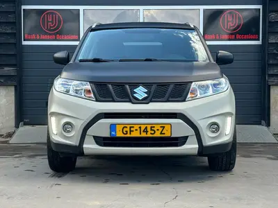 Suzuki Vitara - Thumbnail 6