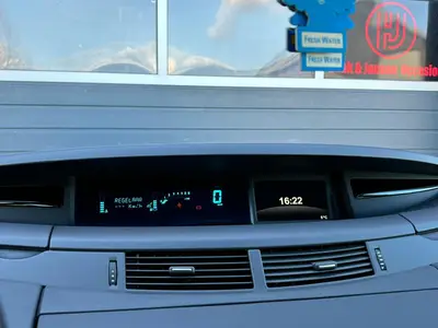 Renault Espace - Thumbnail 17