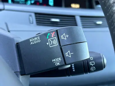 Renault Espace - Thumbnail 28