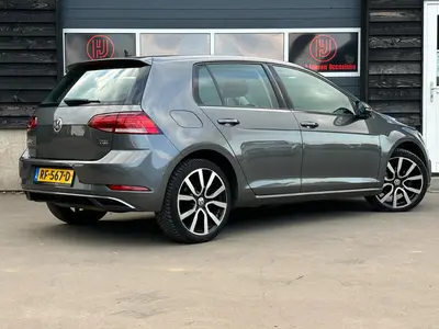 Volkswagen Golf - Thumbnail 4